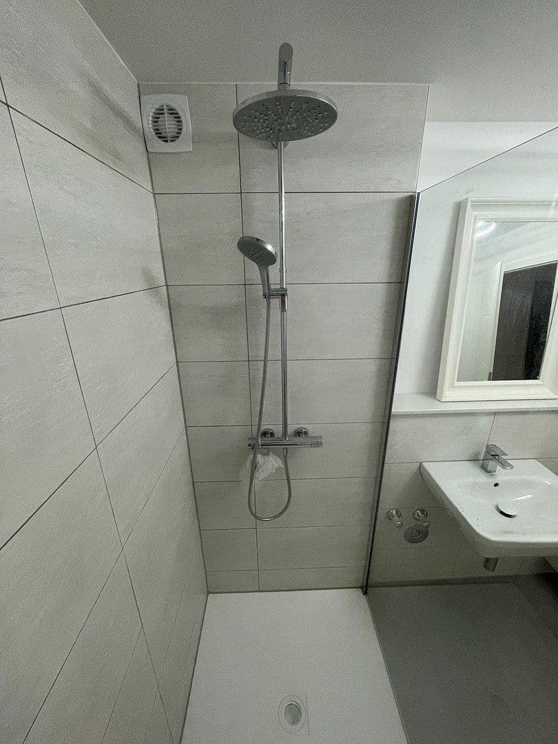 Prenájom bytu 2-izbový 56 m², Felix-Dahn-Straße 0, München, Bavorsko Prenájom bytu 2-izbový 56 m², Felix-Dahn-Straße 0, München, Bavorsko