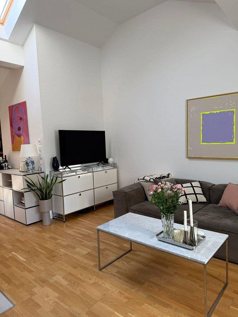 Prenájom bytu 3-izbový 84 m², Friedrich-Engels-Damm 83a, Bad Saarow, Brandenbursko Prenájom bytu 3-izbový 84 m², Friedrich-Engels-Damm 83a, Bad Saarow, Brandenbursko