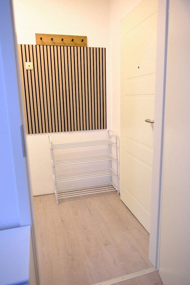 Prenájom bytu 2-izbový 80 m², Mülheim an der Ruhr, Severné Porýnie - Westfálsko Prenájom bytu 2-izbový 80 m², Mülheim an der Ruhr, Severné Porýnie - Westfálsko