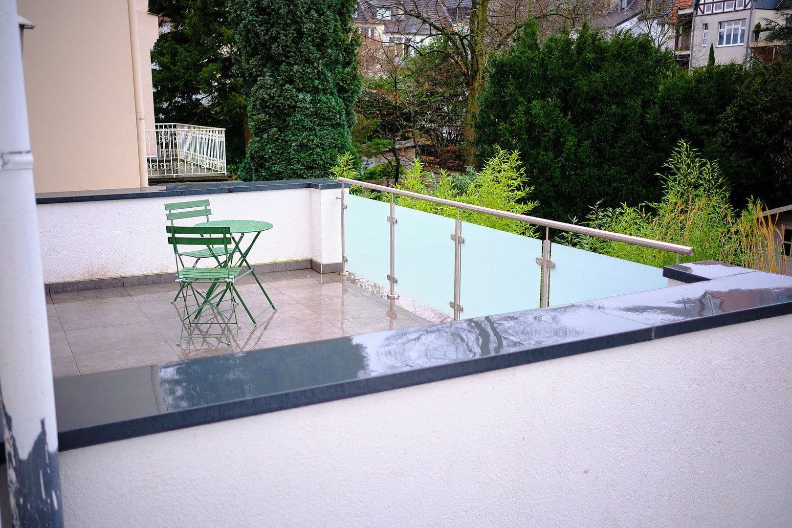 Prenájom bytu 2-izbový 80 m², Mülheim an der Ruhr, Severné Porýnie - Westfálsko Prenájom bytu 2-izbový 80 m², Mülheim an der Ruhr, Severné Porýnie - Westfálsko