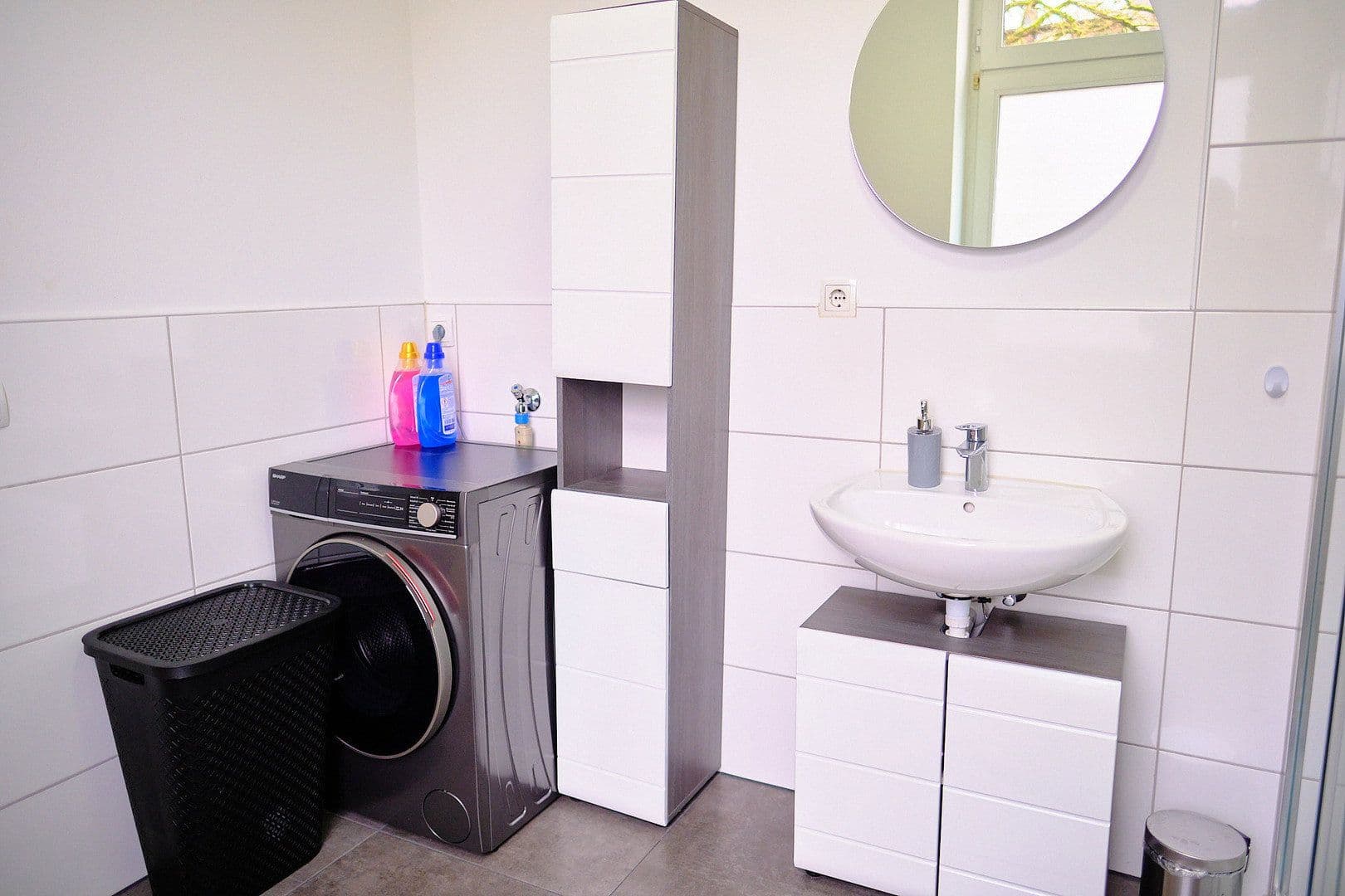 Prenájom bytu 2-izbový 80 m², Mülheim an der Ruhr, Severné Porýnie - Westfálsko Prenájom bytu 2-izbový 80 m², Mülheim an der Ruhr, Severné Porýnie - Westfálsko