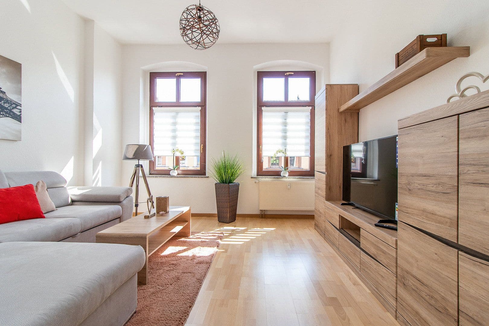 Prenájom bytu 2-izbový 56 m², Leipziger Straße 61, Zwickau, Sasko Prenájom bytu 2-izbový 56 m², Leipziger Straße 61, Zwickau, Sasko