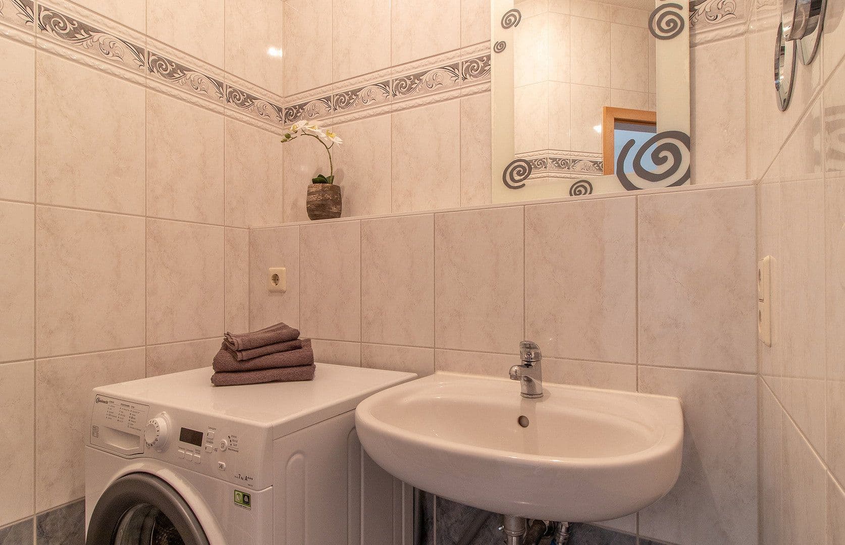 Prenájom bytu 2-izbový 56 m², Leipziger Straße 61, Zwickau, Sasko Prenájom bytu 2-izbový 56 m², Leipziger Straße 61, Zwickau, Sasko