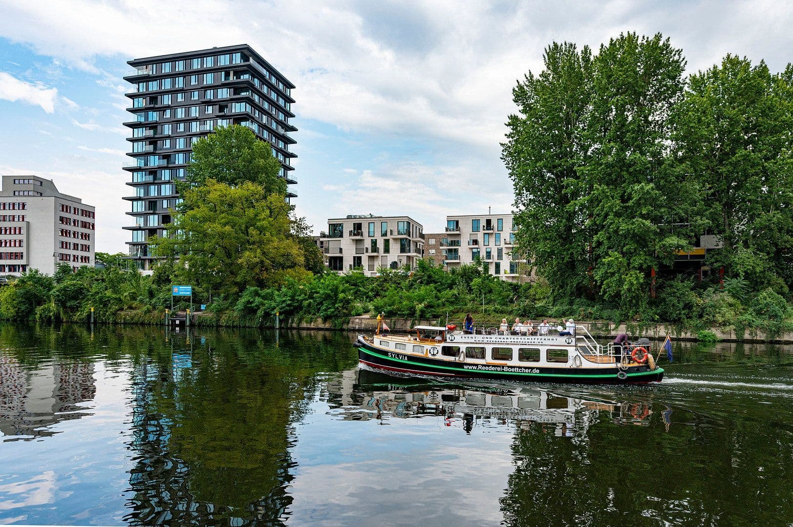 Prenájom bytu 2-izbový 67 m², Altonaer Straße 21, Berlin, Berlín Prenájom bytu 2-izbový 67 m², Altonaer Straße 21, Berlin, Berlín