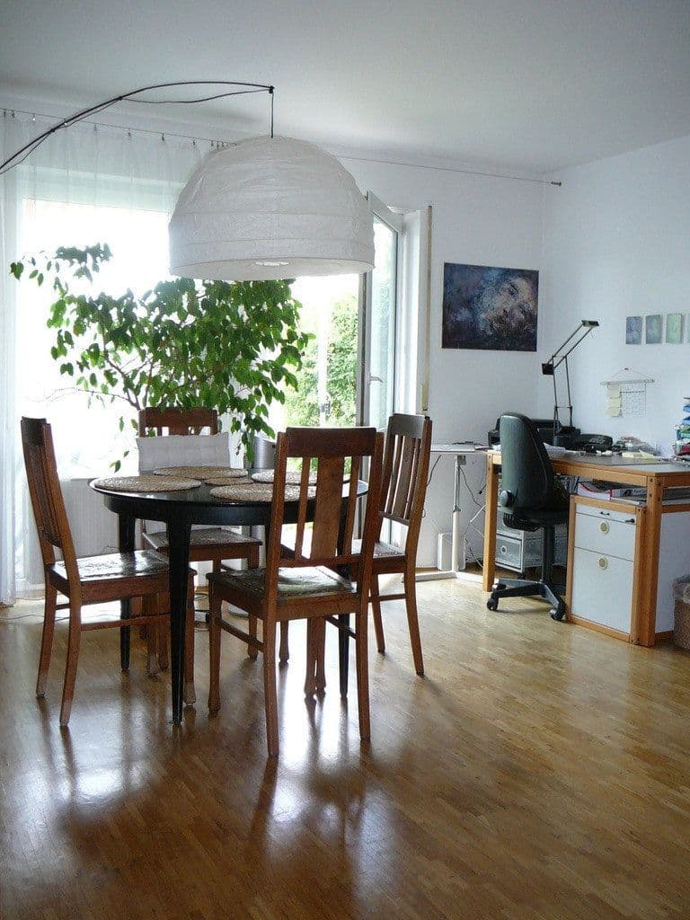 Prenájom bytu 2-izbový 57 m², Karlsruhe, Bádensko-Wurttembersko Prenájom bytu 2-izbový 57 m², Karlsruhe, Bádensko-Wurttembersko