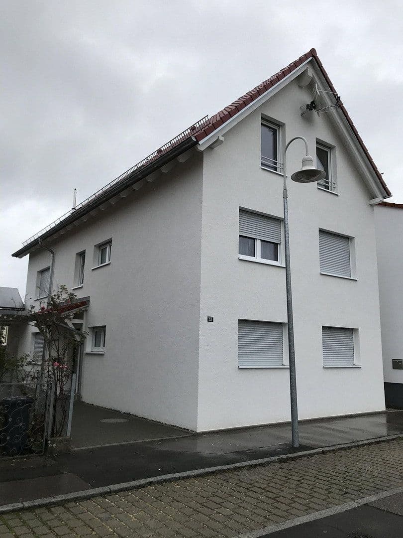 Prenájom bytu 3-izbový 65 m², Schillerstraße 32, Eislingen/Fils, Bádensko-Wurttembersko Prenájom bytu 3-izbový 65 m², Schillerstraße 32, Eislingen/Fils, Bádensko-Wurttembersko