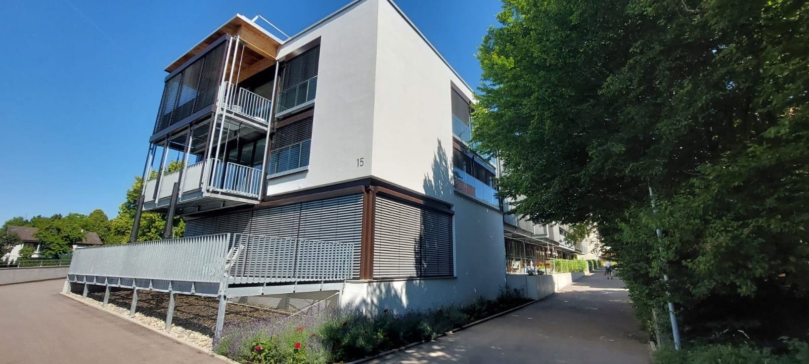 Prenájom bytu 4-izbový 95 m², Hohenzollernstraße 15, Holzgerlingen, Bádensko-Wurttembersko Prenájom bytu 4-izbový 95 m², Hohenzollernstraße 15, Holzgerlingen, Bádensko-Wurttembersko