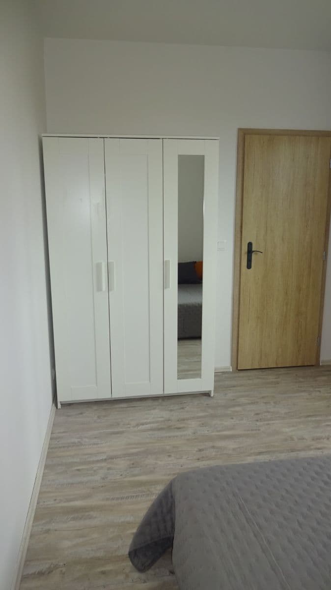 Prenájom bytu 3-izbový 70 m², Vígľašská, Petržalka, Bratislavský kraj Prenájom bytu 3-izbový 70 m², Vígľašská, Petržalka, Bratislavský kraj