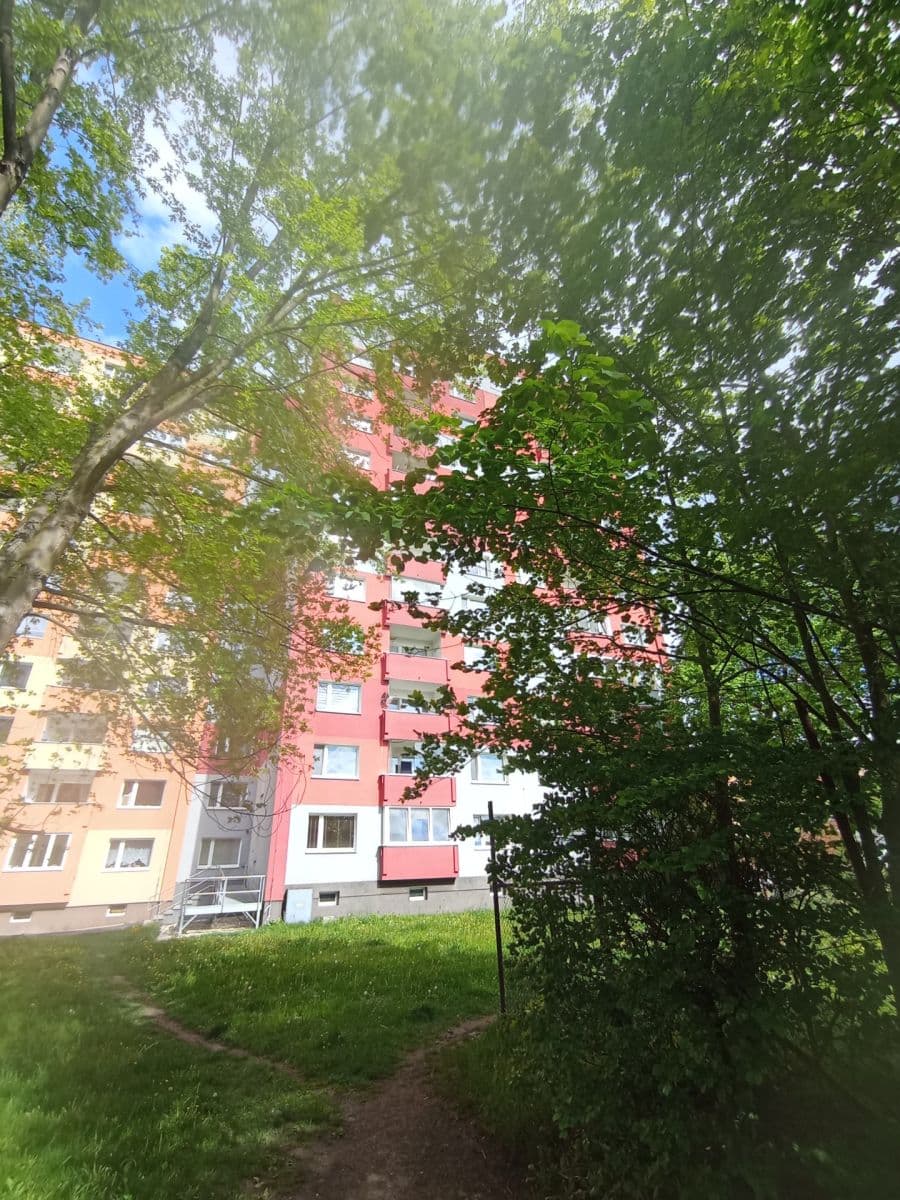 Predaj bytu 3-izbový 74 m², Konečná, Karlovy Vary, Karlovarský kraj Predaj bytu 3-izbový 74 m², Konečná, Karlovy Vary, Karlovarský kraj