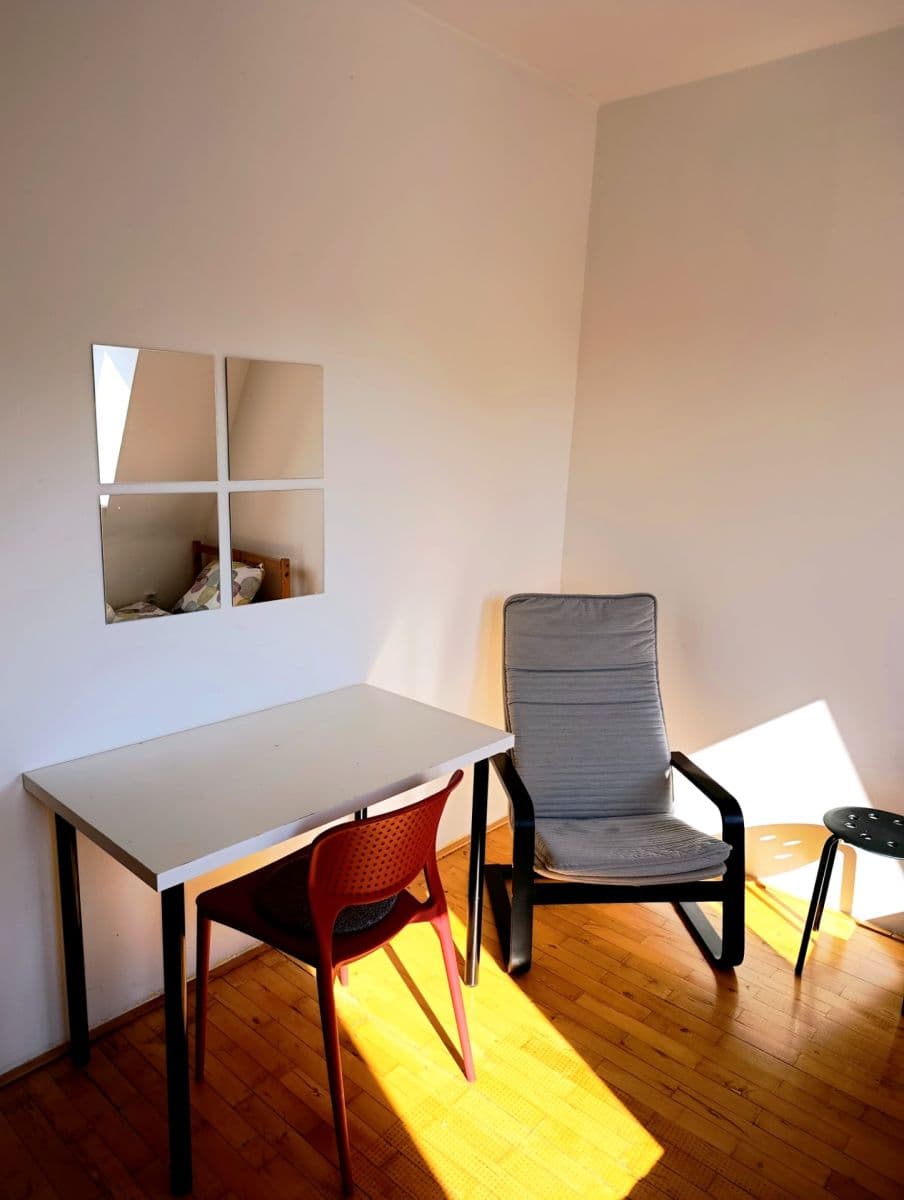 Prenájom bytu 4-izbový 20 m², Ke Dvoru, Praha, Praha Prenájom bytu 4-izbový 20 m², Ke Dvoru, Praha, Praha