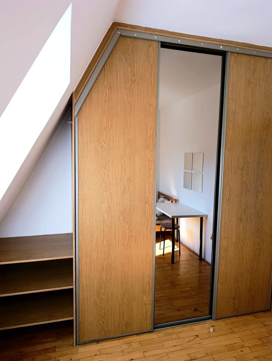 Prenájom bytu 4-izbový 20 m², Ke Dvoru, Praha, Praha Prenájom bytu 4-izbový 20 m², Ke Dvoru, Praha, Praha