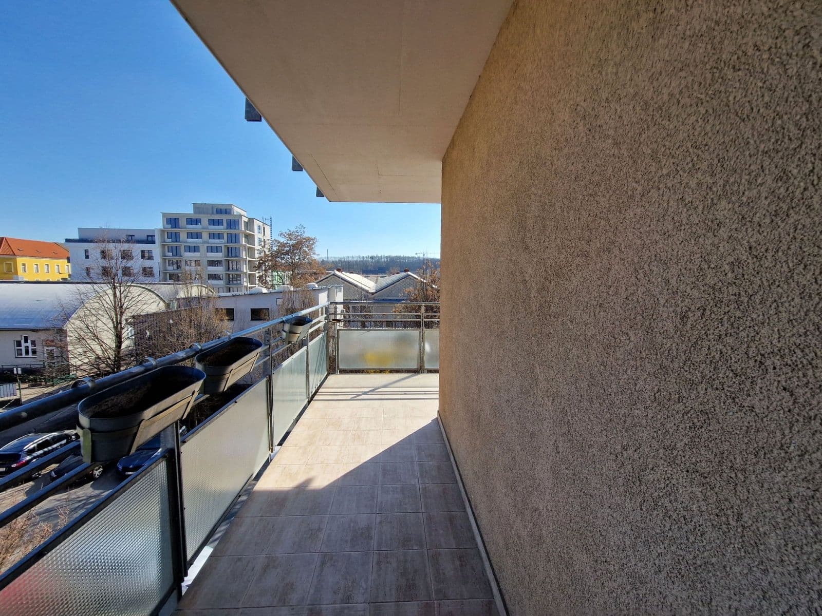 Prenájom bytu 3-izbový 65 m², Jana Přibíka, Praha, Praha Prenájom bytu 3-izbový 65 m², Jana Přibíka, Praha, Praha