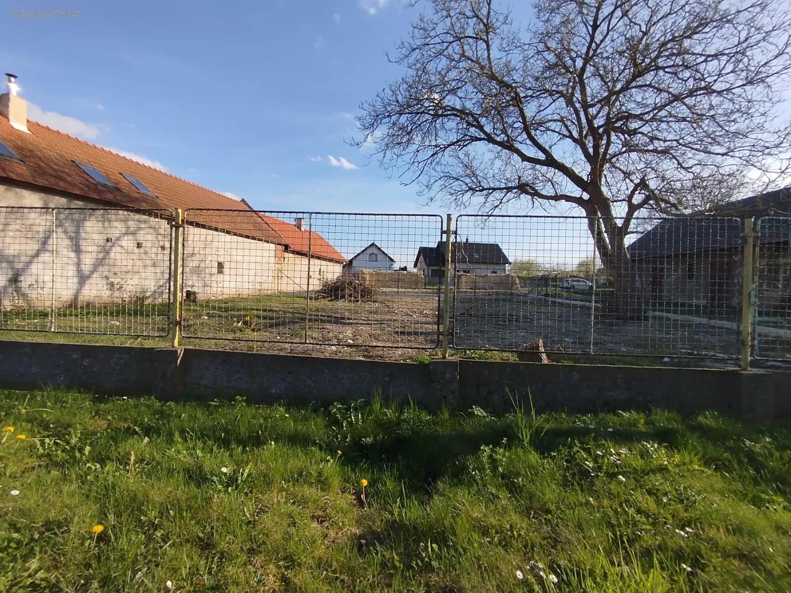 Predaj pozemku 527 m², Lovčice, Královéhradecký kraj Predaj pozemku 527 m², Lovčice, Královéhradecký kraj