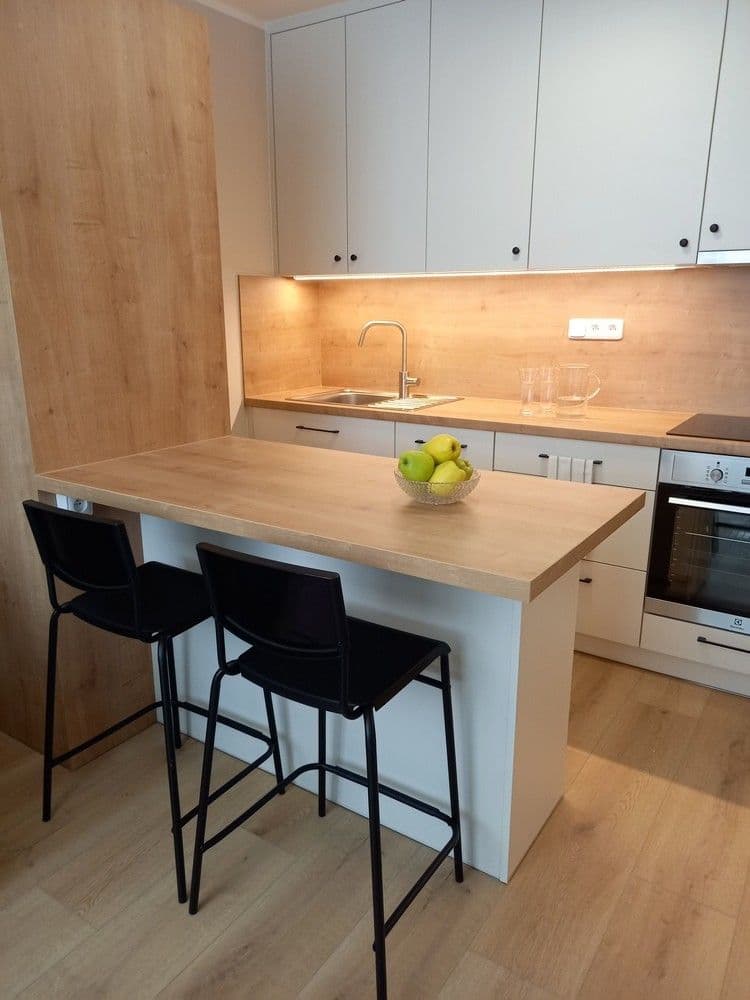 Prenájom bytu 2-izbový 40 m², Mečíková, Praha, Praha Prenájom bytu 2-izbový 40 m², Mečíková, Praha, Praha