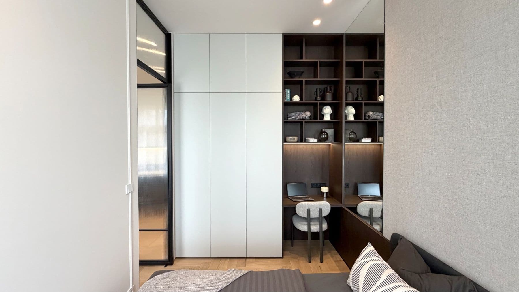 Prenájom bytu 2-izbový 41 m², Karlínské náměstí, Praha, Praha Prenájom bytu 2-izbový 41 m², Karlínské náměstí, Praha, Praha