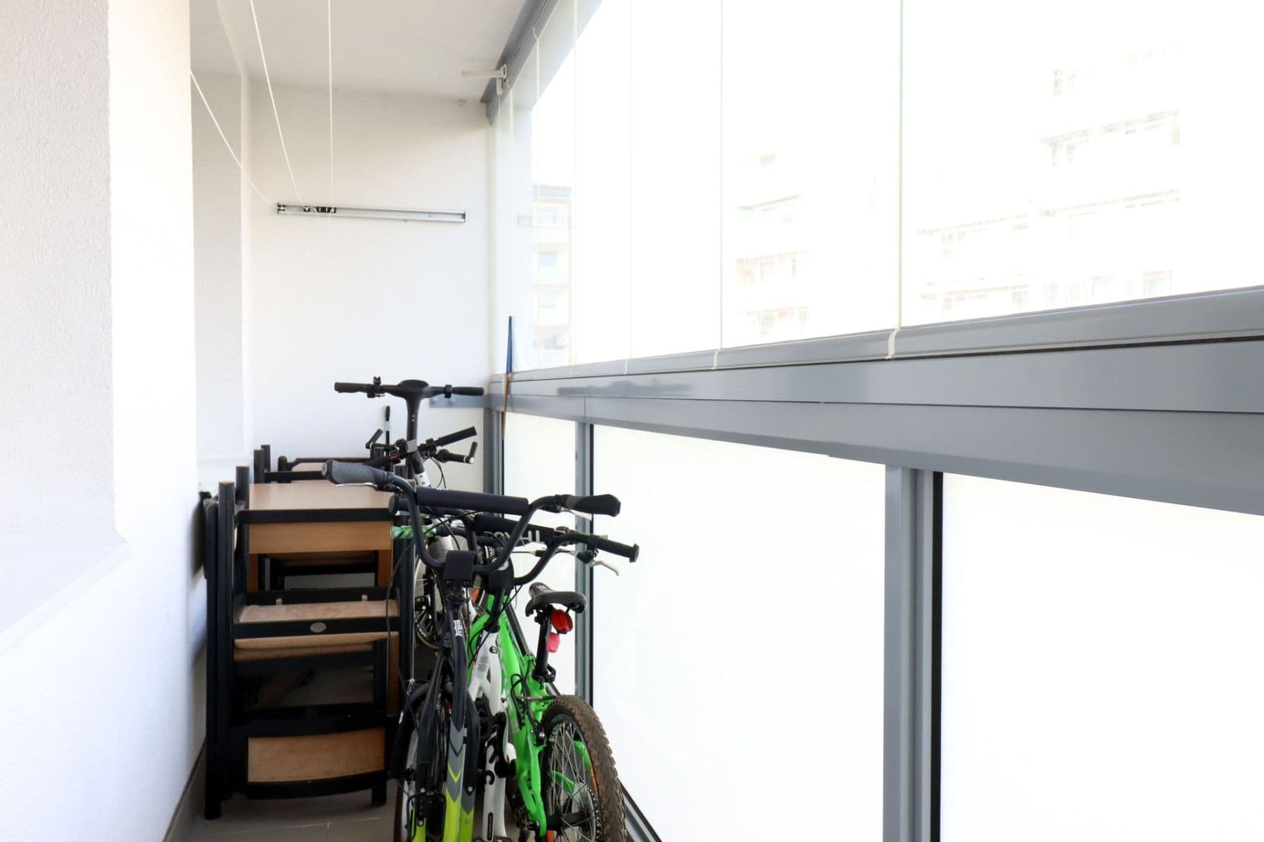 Prenájom bytu 3-izbový 76 m², Doležalova, Praha, Praha Prenájom bytu 3-izbový 76 m², Doležalova, Praha, Praha