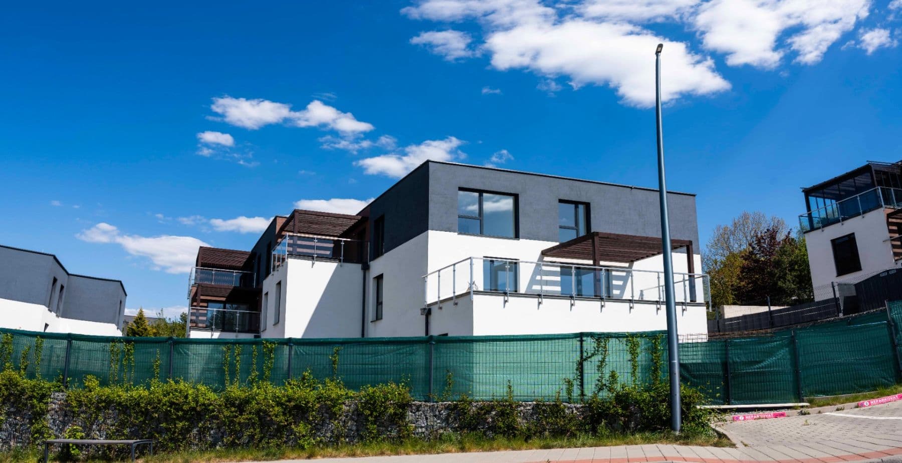 Prenájom bytu 2-izbový 54 m², Pod Hájmi, Košice - mestská časť Lorinčík, Košický kraj Prenájom bytu 2-izbový 54 m², Pod Hájmi, Košice - mestská časť Lorinčík, Košický kraj