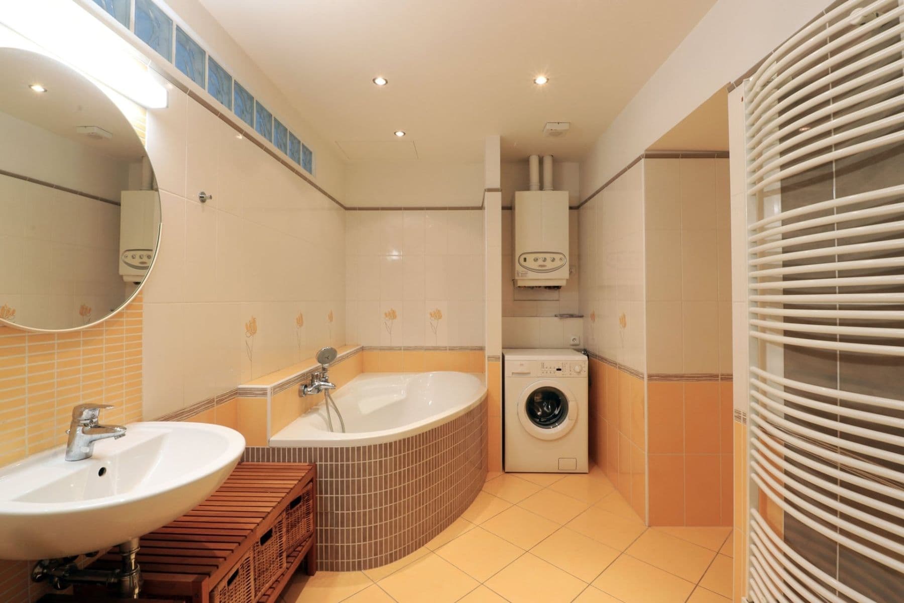 Prenájom bytu 2-izbový 83 m², Sudoměřská, Praha, Praha Prenájom bytu 2-izbový 83 m², Sudoměřská, Praha, Praha