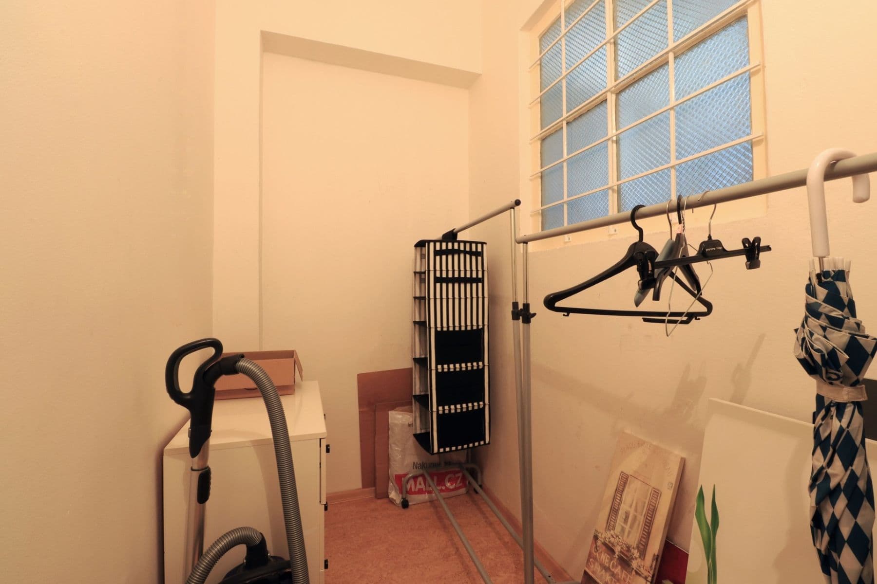 Prenájom bytu 2-izbový 83 m², Sudoměřská, Praha, Praha Prenájom bytu 2-izbový 83 m², Sudoměřská, Praha, Praha