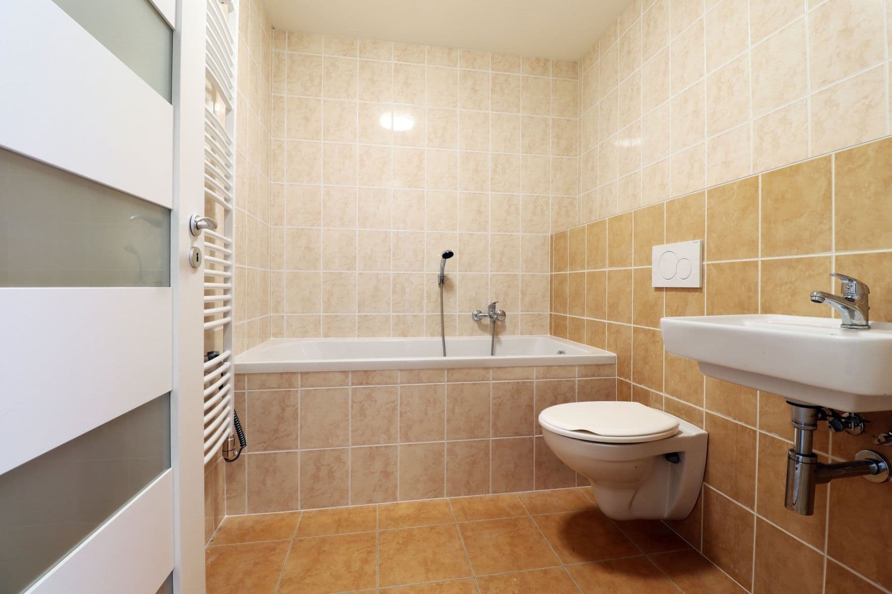 Prenájom bytu 1-izbový 30 m², Barvířova, Jílové u Prahy, Středočeský kraj Prenájom bytu 1-izbový 30 m², Barvířova, Jílové u Prahy, Středočeský kraj