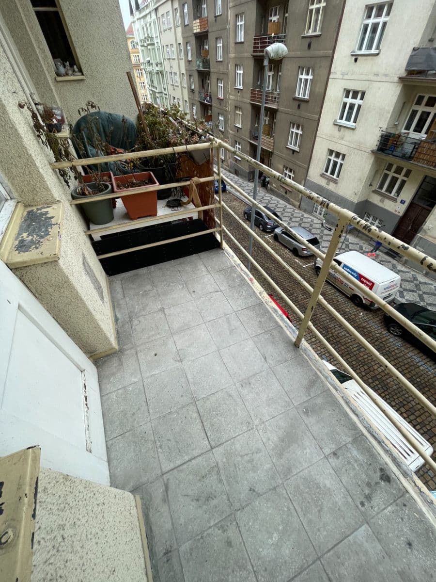 Prenájom bytu 1-izbový 50 m², Bulharská, Praha, Praha Prenájom bytu 1-izbový 50 m², Bulharská, Praha, Praha