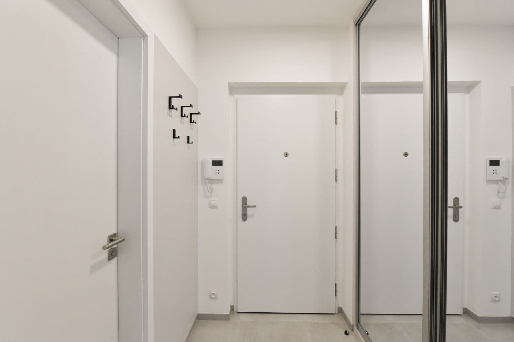 Prenájom bytu 2-izbový 52 m², Michelská, Praha, Praha Prenájom bytu 2-izbový 52 m², Michelská, Praha, Praha