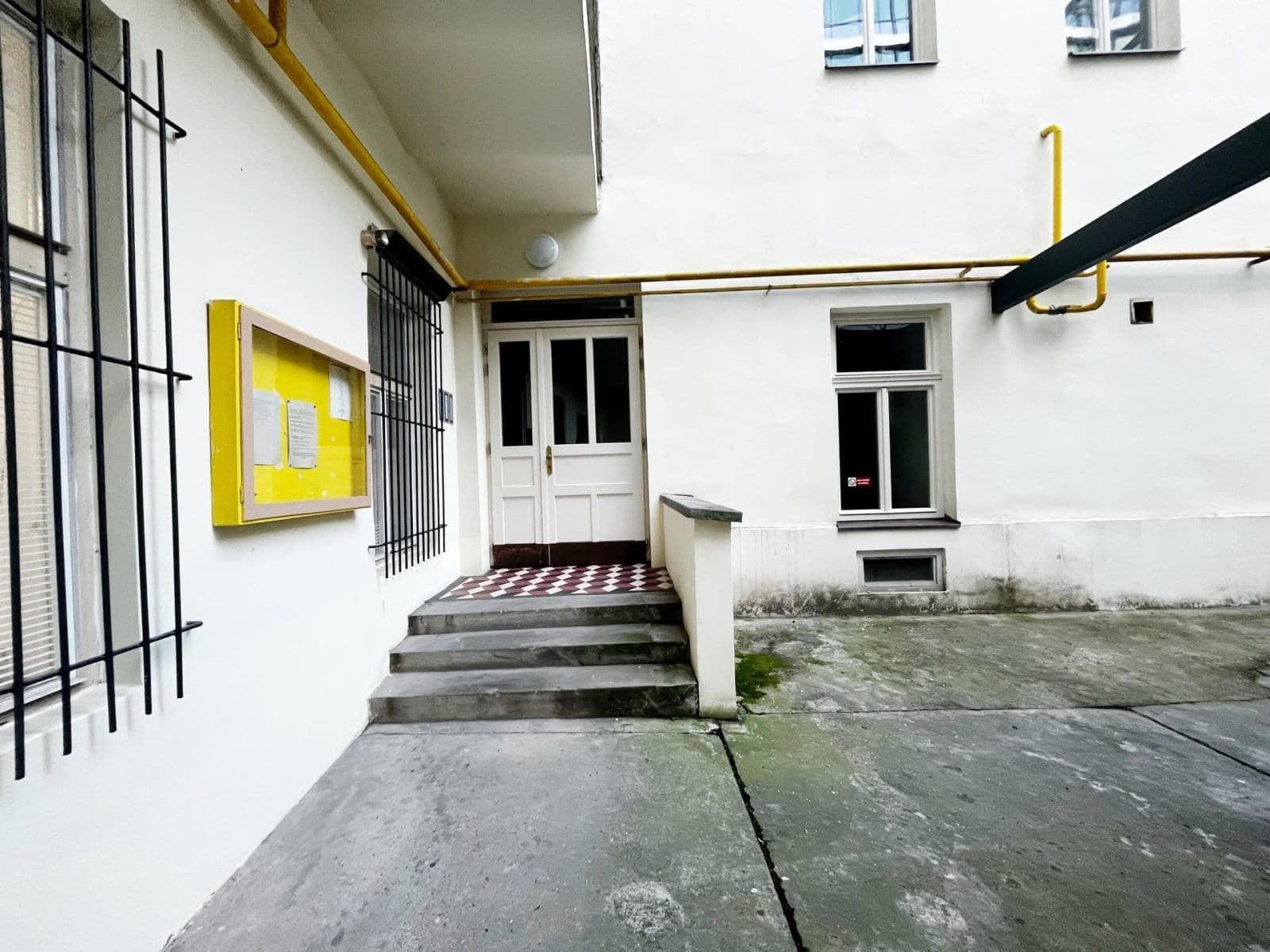 Prenájom bytu 1-izbový 32 m², Jungmannova, Praha, Praha Prenájom bytu 1-izbový 32 m², Jungmannova, Praha, Praha