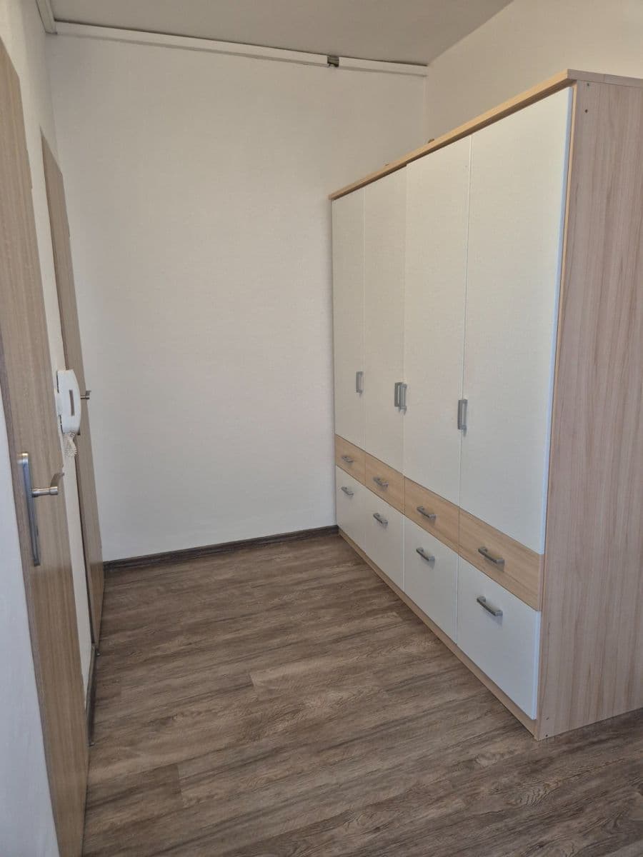 Predaj bytu 1-izbový 36 m², Na Robinsonce, Ostrava, Moravskoslezský kraj Predaj bytu 1-izbový 36 m², Na Robinsonce, Ostrava, Moravskoslezský kraj