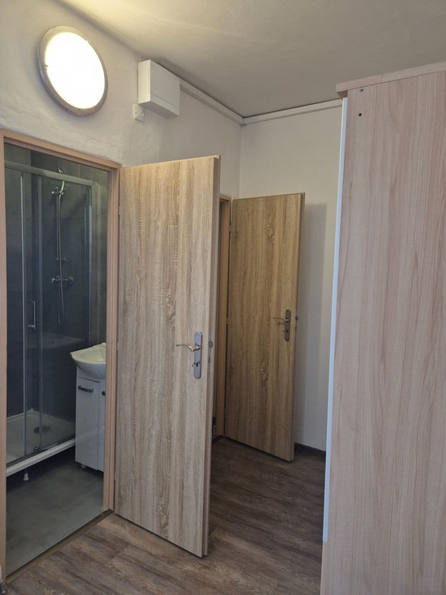 Predaj bytu 1-izbový 36 m², Na Robinsonce, Ostrava, Moravskoslezský kraj Predaj bytu 1-izbový 36 m², Na Robinsonce, Ostrava, Moravskoslezský kraj