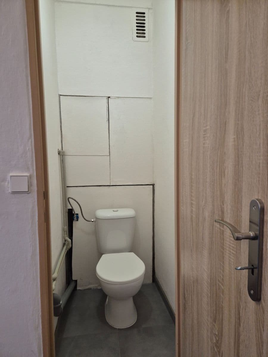 Predaj bytu 1-izbový 36 m², Na Robinsonce, Ostrava, Moravskoslezský kraj Predaj bytu 1-izbový 36 m², Na Robinsonce, Ostrava, Moravskoslezský kraj