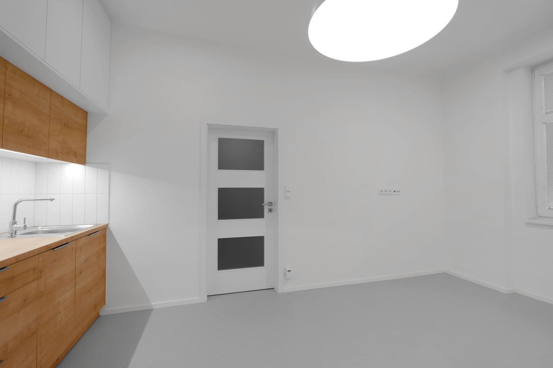 Prenájom bytu 2-izbový 35 m², Nuselská, Praha, Praha Prenájom bytu 2-izbový 35 m², Nuselská, Praha, Praha