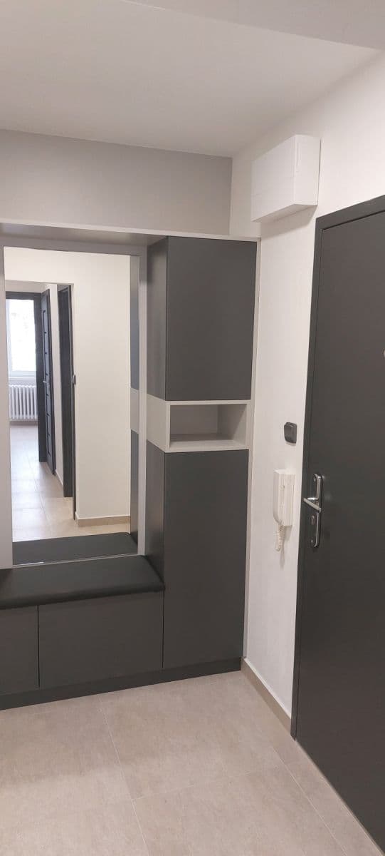 Prenájom bytu 3-izbový 80 m², Teyschlova, Brno, Jihomoravský kraj Prenájom bytu 3-izbový 80 m², Teyschlova, Brno, Jihomoravský kraj