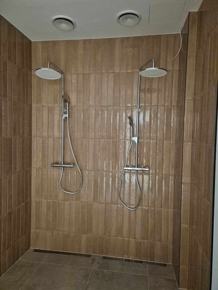 Prenájom bytu 1-izbový 27 m², Mezitraťová, Praha, Praha Prenájom bytu 1-izbový 27 m², Mezitraťová, Praha, Praha