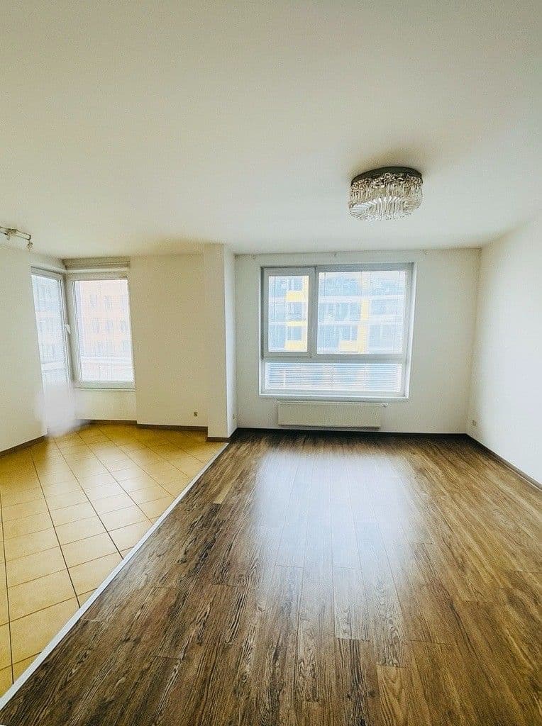 Predaj bytu 3-izbový 100 m², Pod Harfou, Praha, Praha Predaj bytu 3-izbový 100 m², Pod Harfou, Praha, Praha
