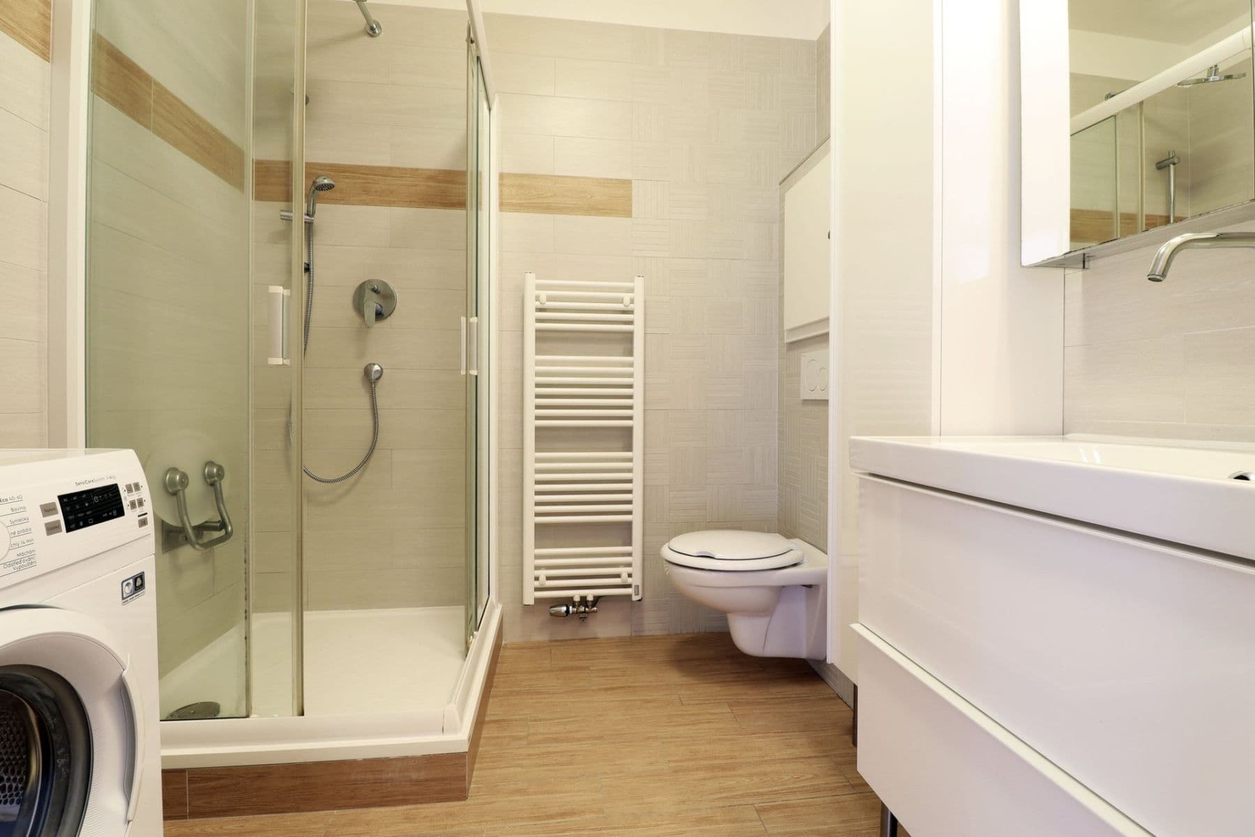 Prenájom bytu 2-izbový 42 m², Borkovského, Roztoky, Středočeský kraj Prenájom bytu 2-izbový 42 m², Borkovského, Roztoky, Středočeský kraj