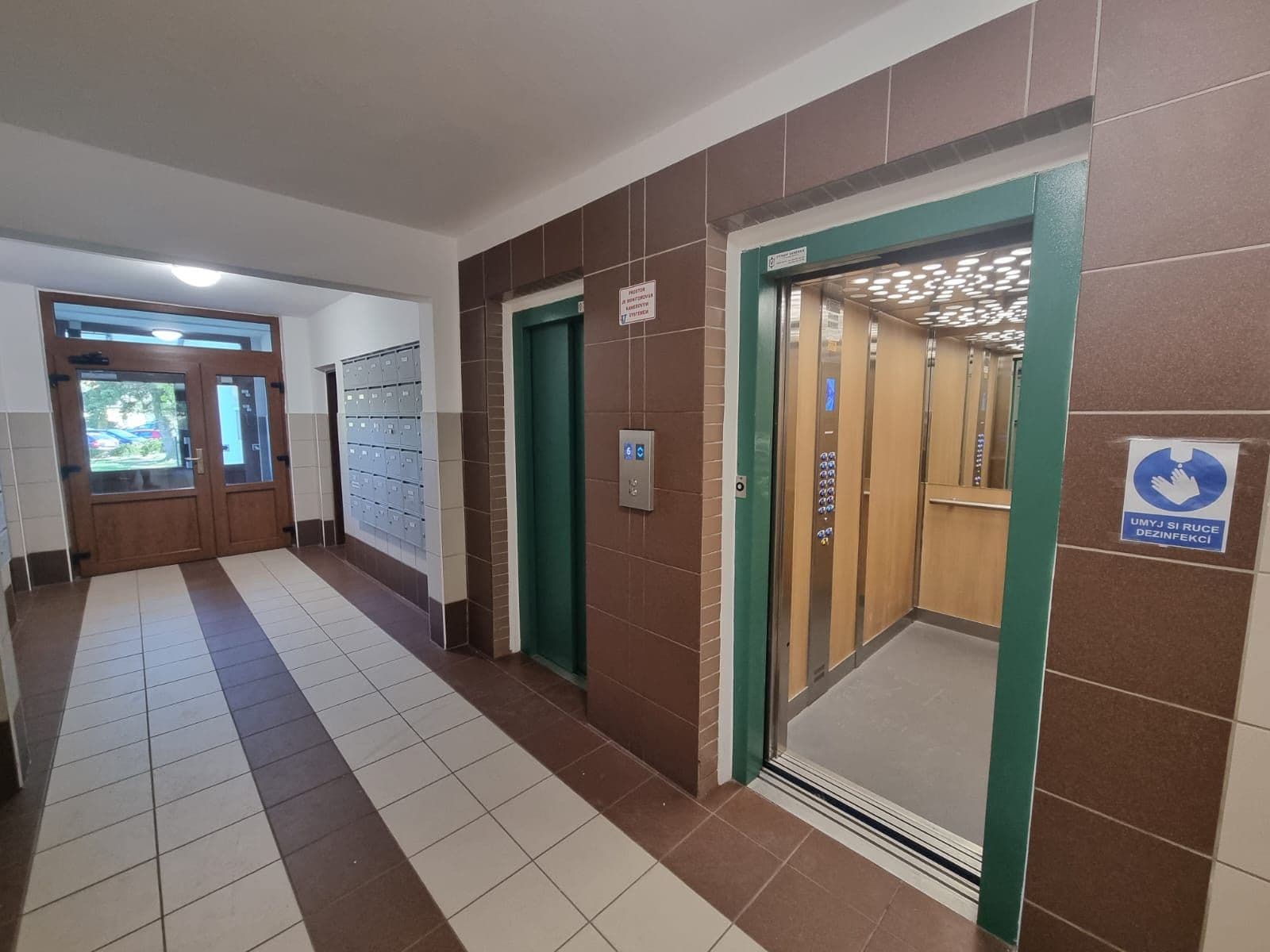 Predaj bytu 2-izbový 57 m², Hrdlovská, Osek, Ústecký kraj Predaj bytu 2-izbový 57 m², Hrdlovská, Osek, Ústecký kraj