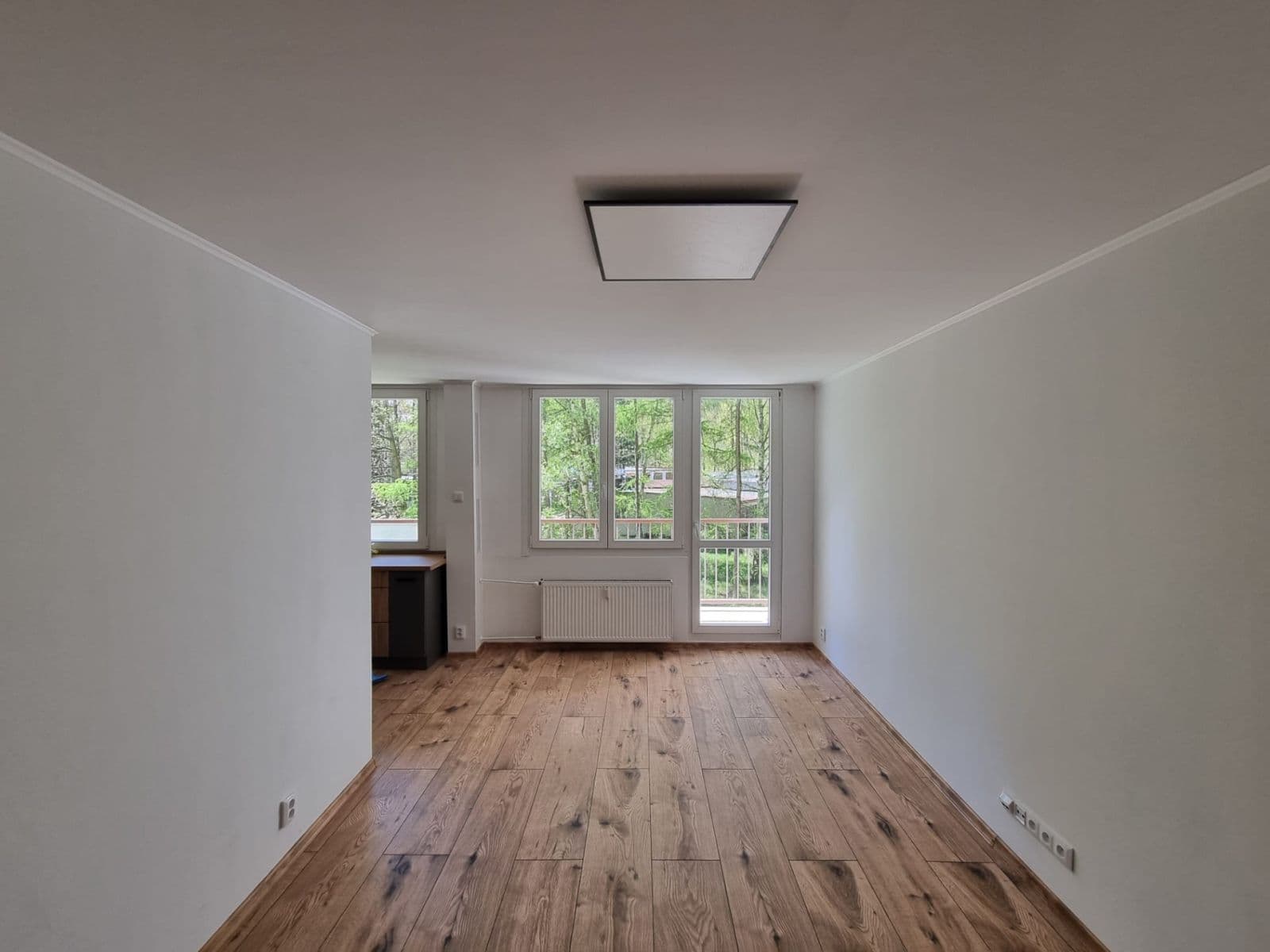 Predaj bytu 2-izbový 57 m², Hrdlovská, Osek, Ústecký kraj Predaj bytu 2-izbový 57 m², Hrdlovská, Osek, Ústecký kraj