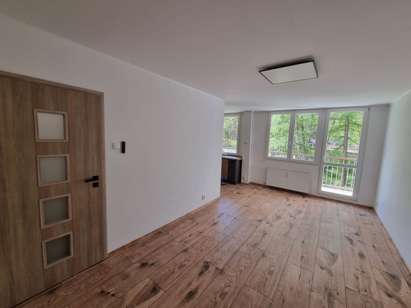 Predaj bytu 2-izbový 57 m², Hrdlovská, Osek, Ústecký kraj Predaj bytu 2-izbový 57 m², Hrdlovská, Osek, Ústecký kraj