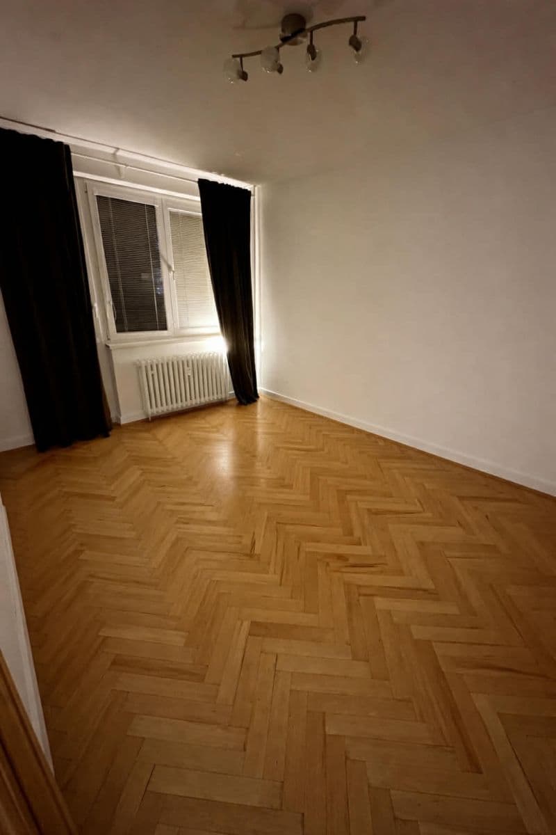 Prenájom bytu 2-izbový 56 m², Trieda SNP, Banská Bystrica, Banskobystrický kraj Prenájom bytu 2-izbový 56 m², Trieda SNP, Banská Bystrica, Banskobystrický kraj