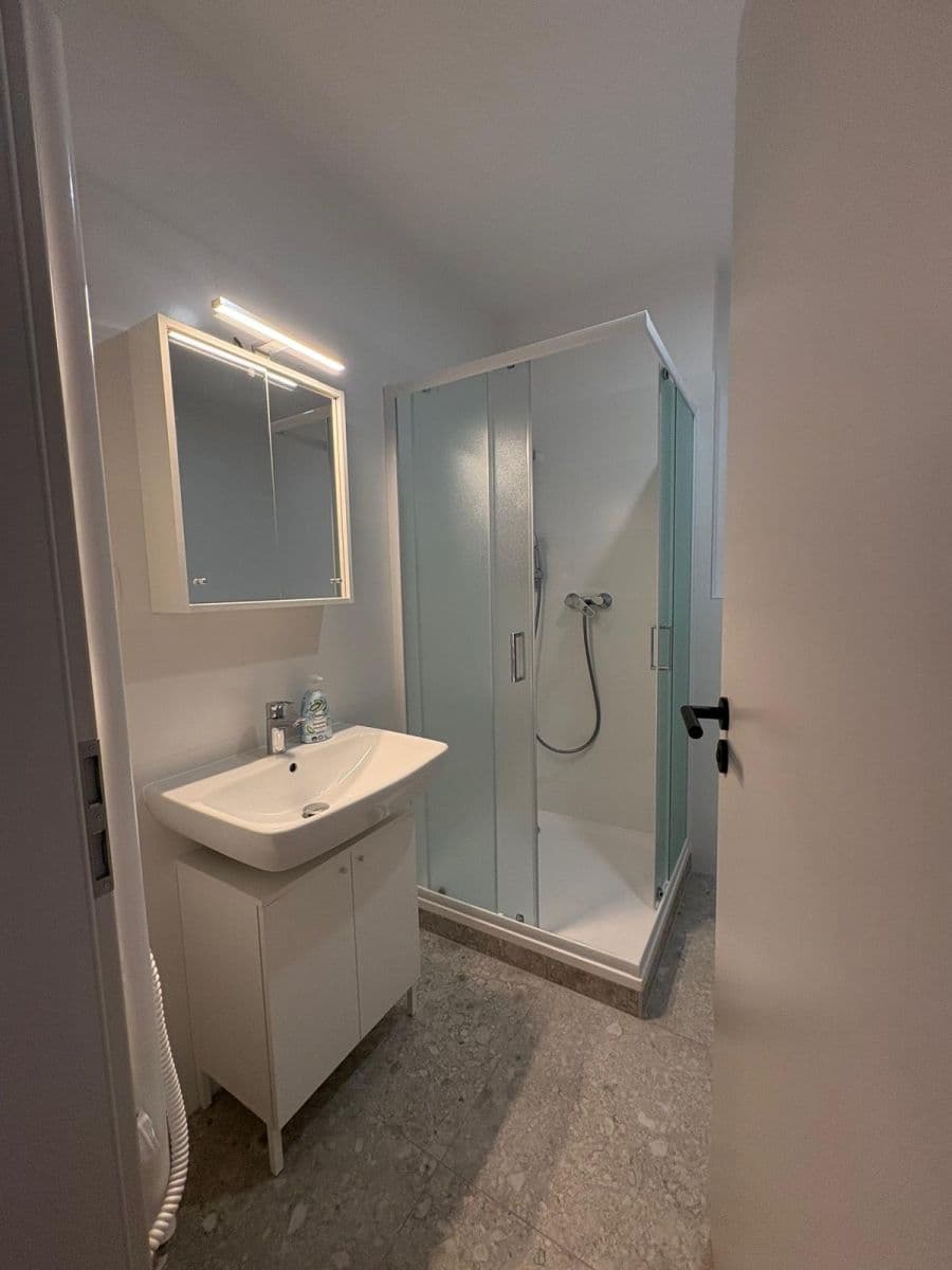 Prenájom bytu Garsoniéra 33 m², Trnava, Trnavský kraj Prenájom bytu Garsoniéra 33 m², Trnava, Trnavský kraj