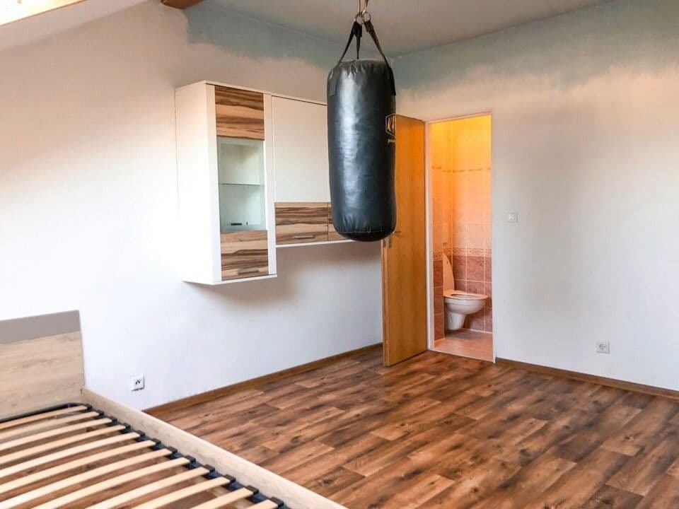 Prenájom domu 240 m², pozemek 250 m², Zelená, Horoměřice, Středočeský kraj Prenájom domu 240 m², pozemek 250 m², Zelená, Horoměřice, Středočeský kraj