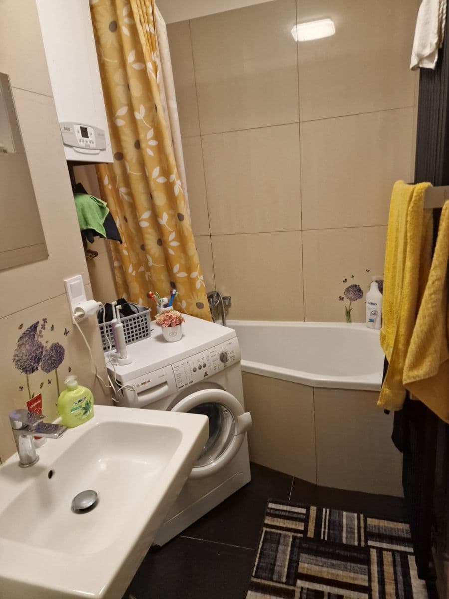 Prenájom bytu 3-izbový 83 m², Bratří Křičků, Brno, Jihomoravský kraj Prenájom bytu 3-izbový 83 m², Bratří Křičků, Brno, Jihomoravský kraj