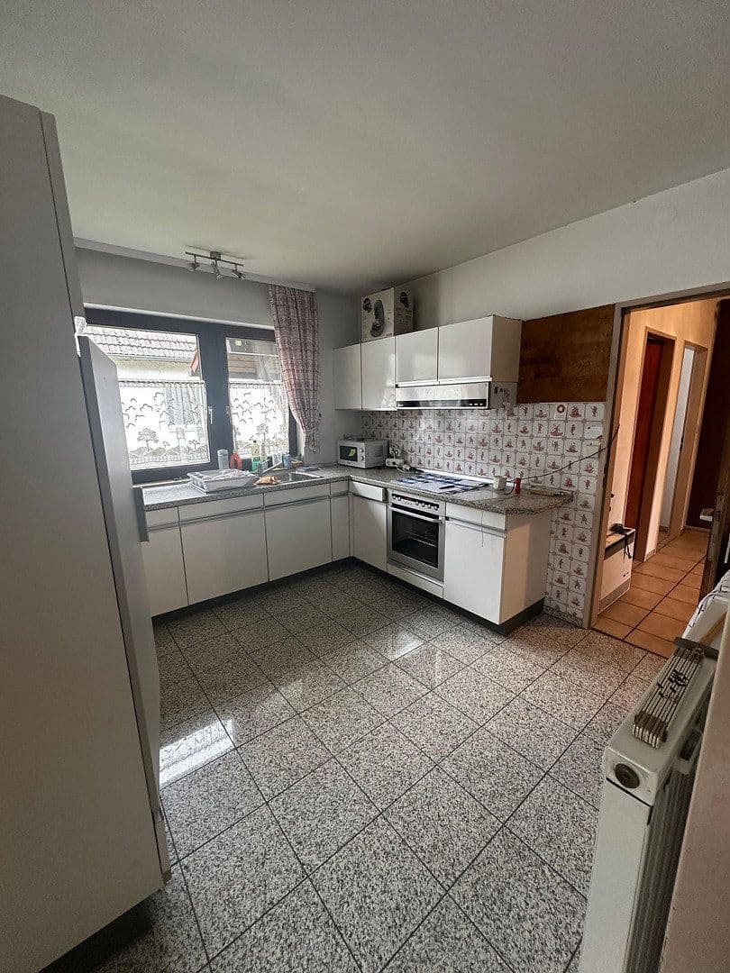 Predaj domu 185 m², pozemek 1.050 m², Frauenstraße 44, Bernstadt, Bádensko-Wurttembersko Predaj domu 185 m², pozemek 1.050 m², Frauenstraße 44, Bernstadt, Bádensko-Wurttembersko