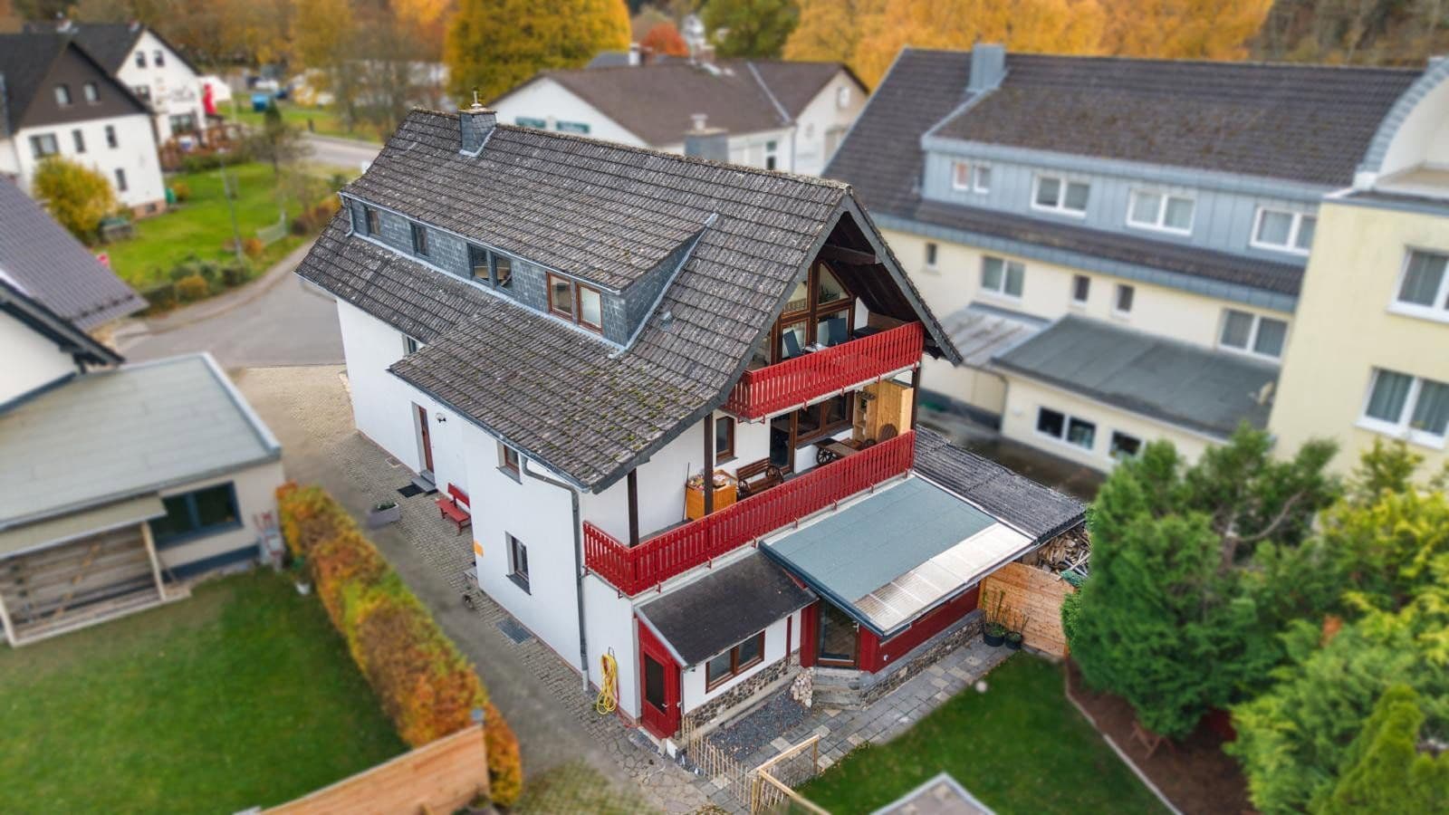 Predaj domu 300 m², pozemek 750 m², Simmerath, Severné Porýnie - Westfálsko Predaj domu 300 m², pozemek 750 m², Simmerath, Severné Porýnie - Westfálsko