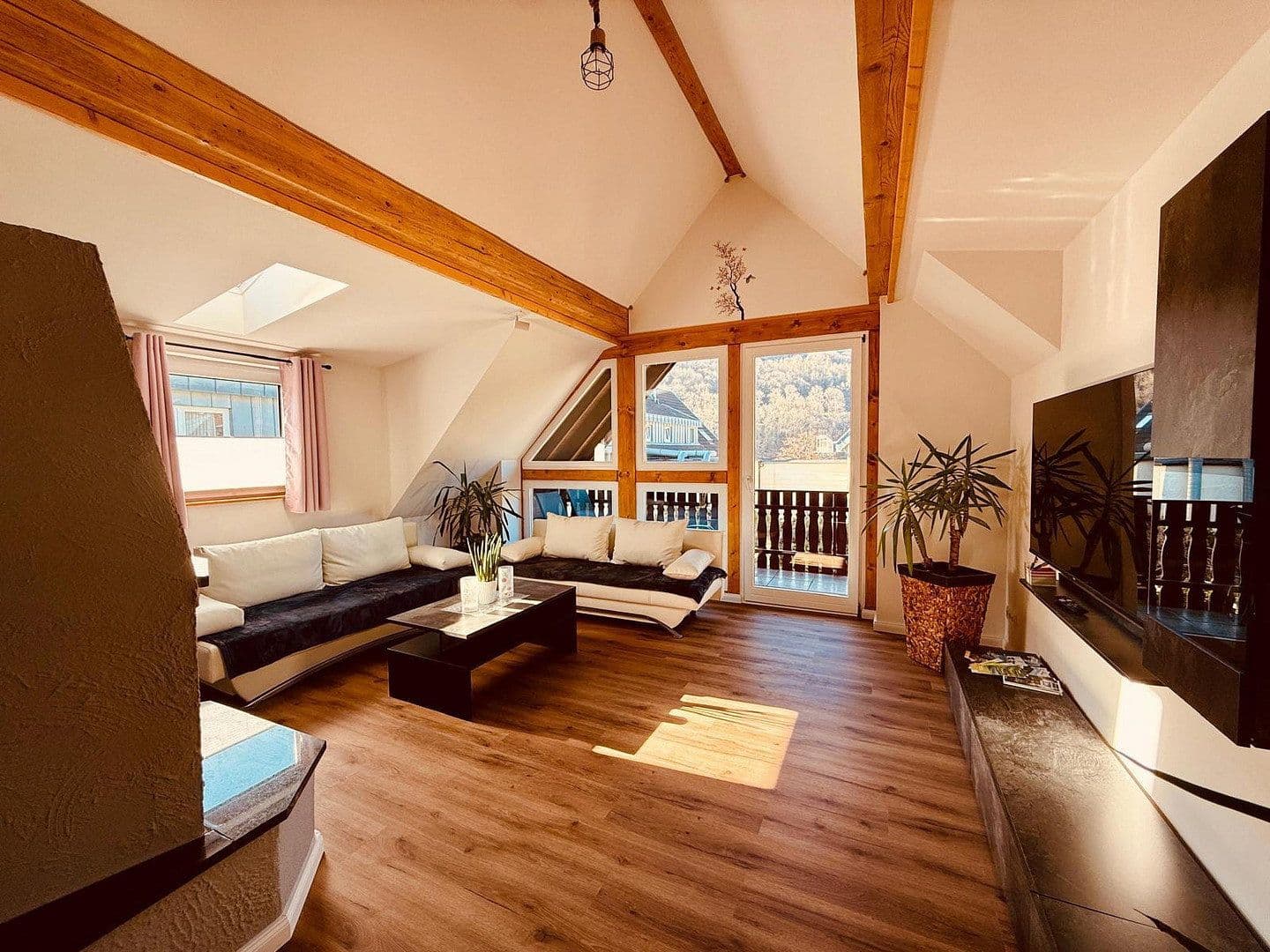 Predaj domu 300 m², pozemek 750 m², Simmerath, Severné Porýnie - Westfálsko Predaj domu 300 m², pozemek 750 m², Simmerath, Severné Porýnie - Westfálsko