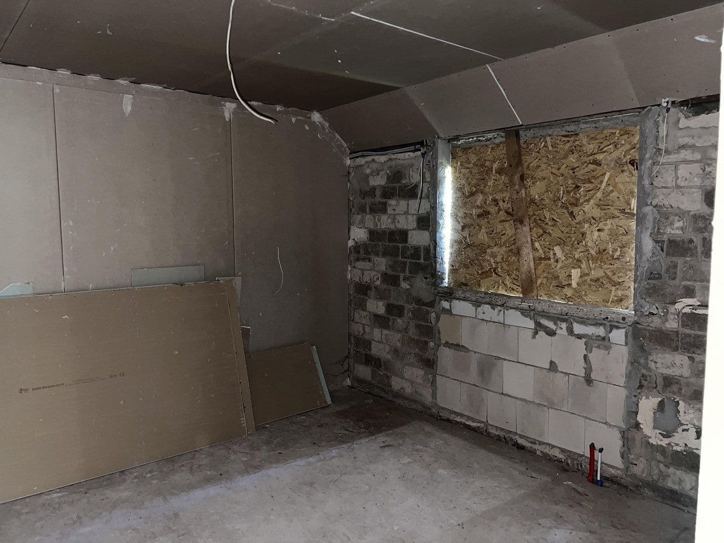 Predaj domu 155 m², pozemek 2.833 m², Neue Mühler Weg 4, Preußisch Oldendorf, Severné Porýnie - Westfálsko Predaj domu 155 m², pozemek 2.833 m², Neue Mühler Weg 4, Preußisch Oldendorf, Severné Porýnie - Westfálsko