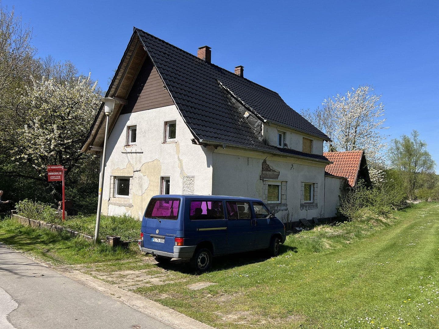 Predaj domu 155 m², pozemek 2.833 m², Neue Mühler Weg 4, Preußisch Oldendorf, Severné Porýnie - Westfálsko Predaj domu 155 m², pozemek 2.833 m², Neue Mühler Weg 4, Preußisch Oldendorf, Severné Porýnie - Westfálsko