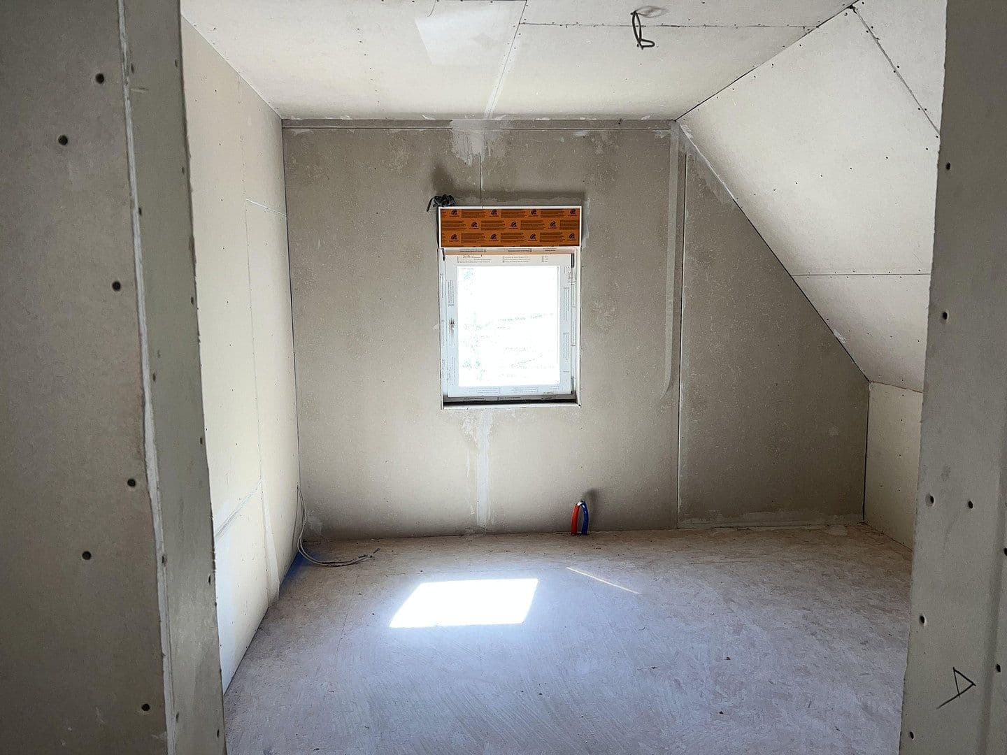 Predaj domu 155 m², pozemek 2.833 m², Neue Mühler Weg 4, Preußisch Oldendorf, Severné Porýnie - Westfálsko Predaj domu 155 m², pozemek 2.833 m², Neue Mühler Weg 4, Preußisch Oldendorf, Severné Porýnie - Westfálsko