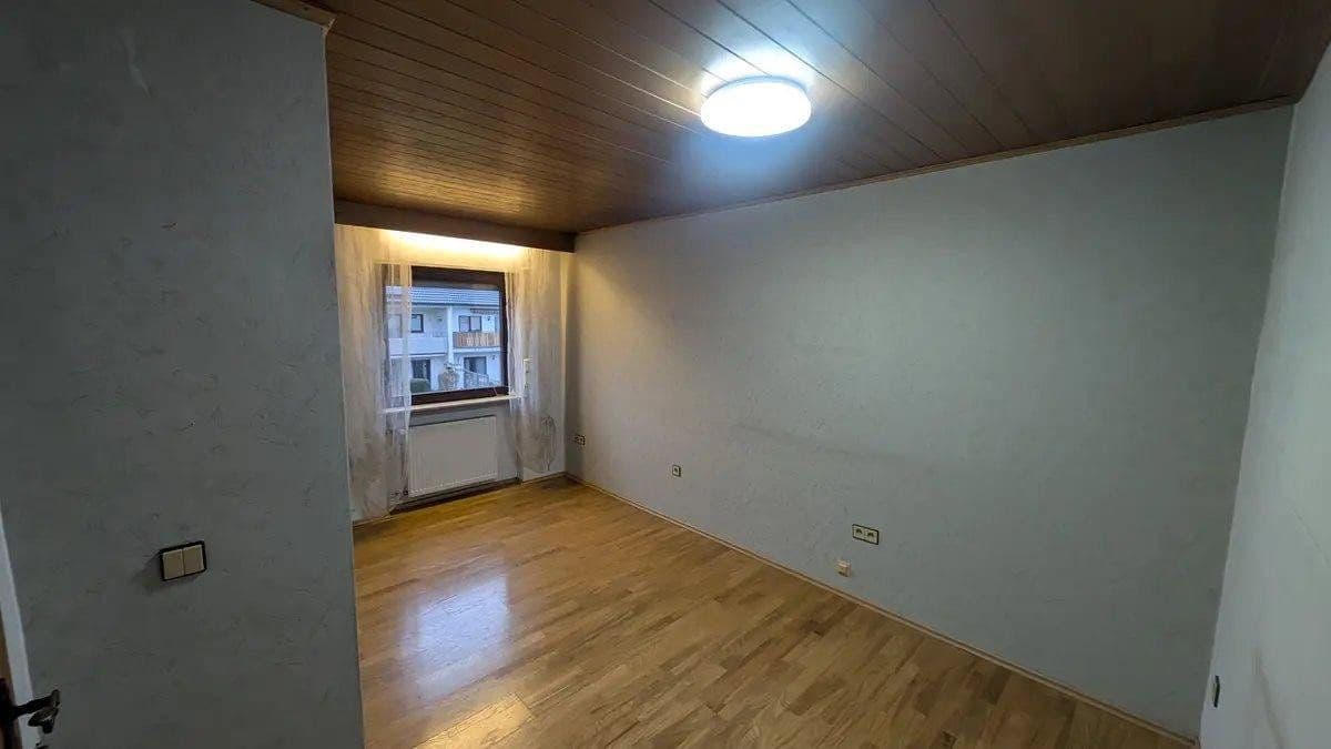 Predaj domu 140 m², pozemek 216 m², Hoelscherweg 5, Darmstadt, Hesensko Predaj domu 140 m², pozemek 216 m², Hoelscherweg 5, Darmstadt, Hesensko