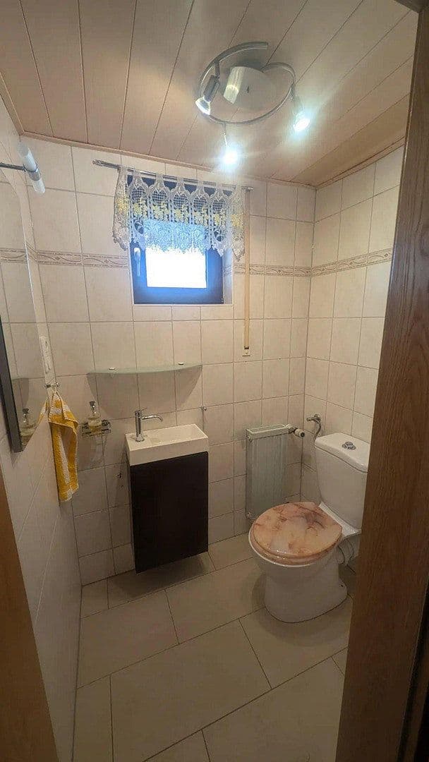 Predaj domu 140 m², pozemek 216 m², Hoelscherweg 5, Darmstadt, Hesensko Predaj domu 140 m², pozemek 216 m², Hoelscherweg 5, Darmstadt, Hesensko